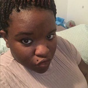 Meet your Posher, Mycheale